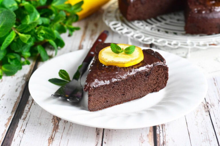 Брауни с бананом и какао в духовке