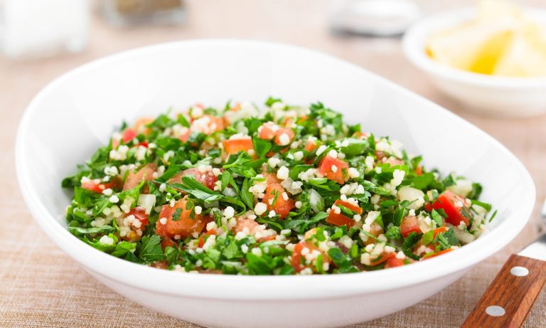 tabbouleh salad 2000x1200 1