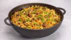 uzbekskij-plov-iz-vermisheli-nan-palau-vkusno-appetitno-sytno-i-prosto-low