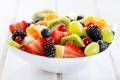 desert-fruktovyy-salat-frukty